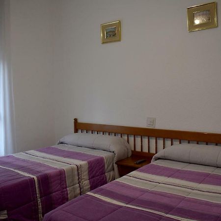 Hostal Oviedo Hotell León Eksteriør bilde