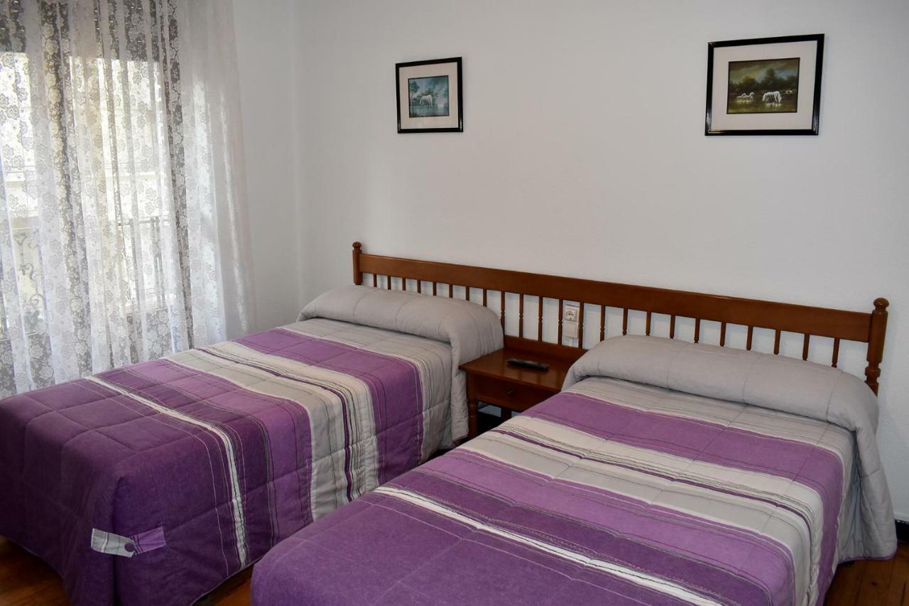 Hostal Oviedo Hotell León Eksteriør bilde