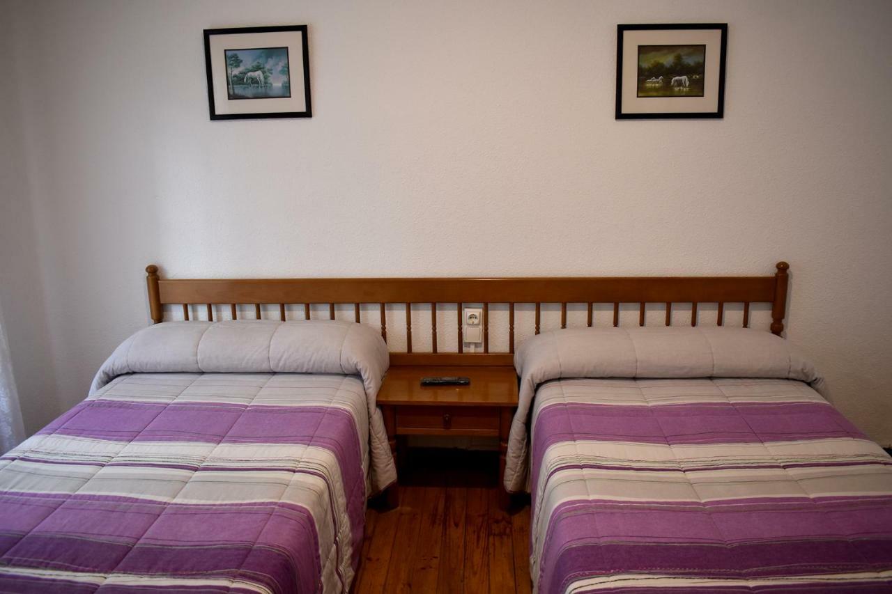 Hostal Oviedo Hotell León Eksteriør bilde