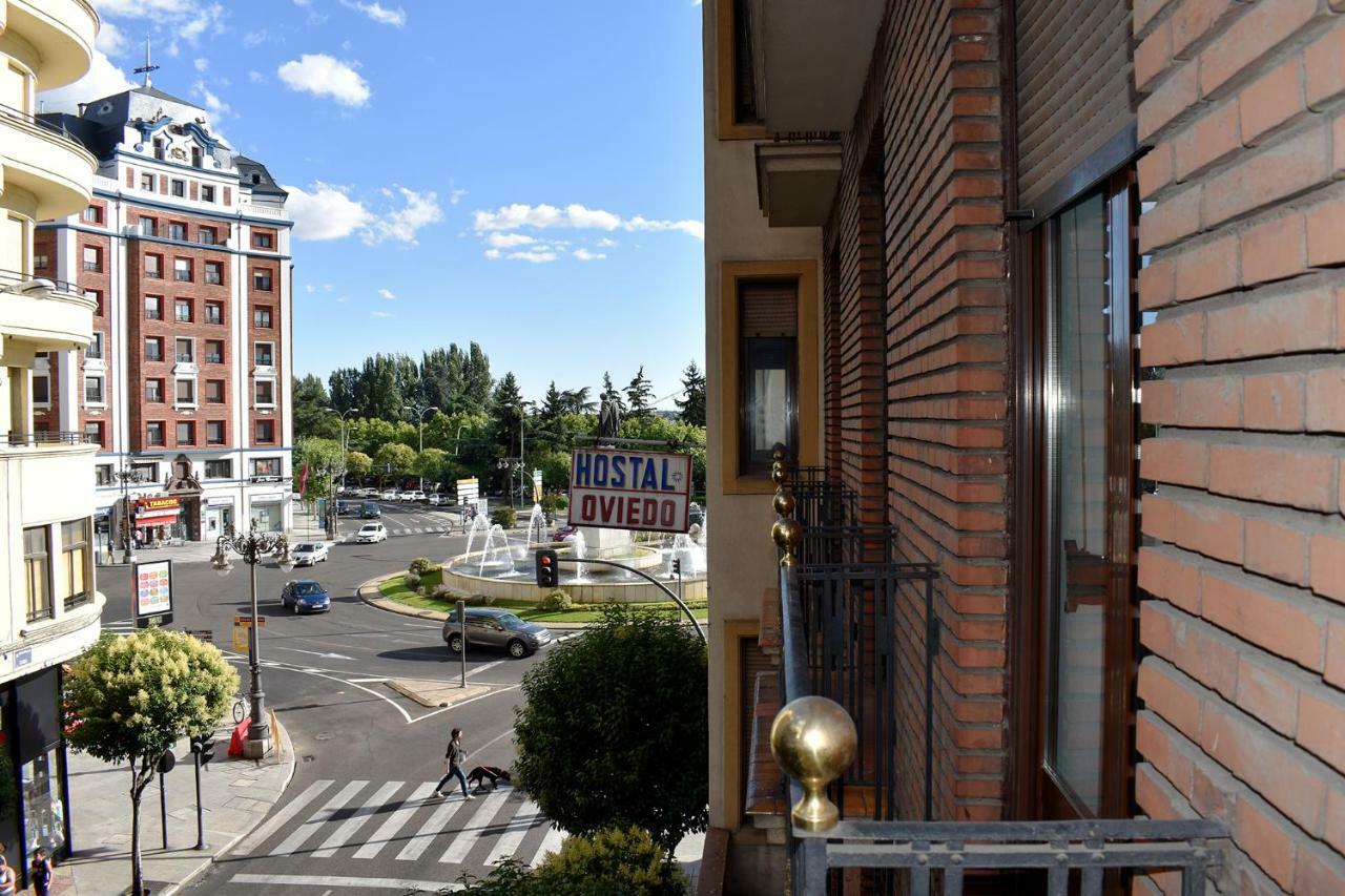 Hostal Oviedo Hotell León Eksteriør bilde